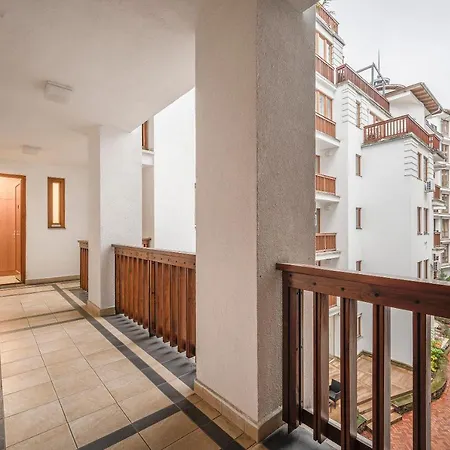 Apartamento Modern With Garage